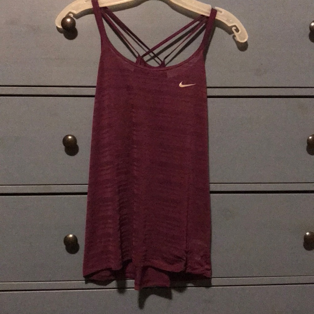 Nike tank
